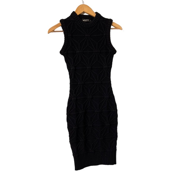 DSQUARED2 Sweater Sleeveless Black Textured Dress - Picture 2 of 9